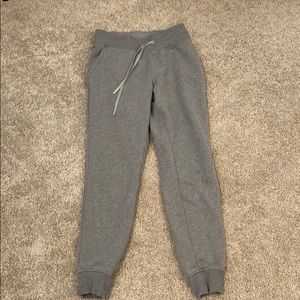 Lulu grey sweat pants